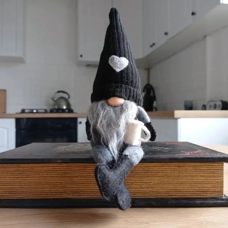 Knitted Faceless Gnome Dolls