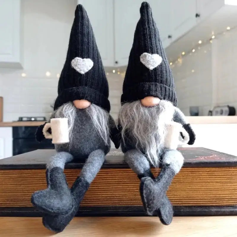 Knitted Faceless Gnome Dolls